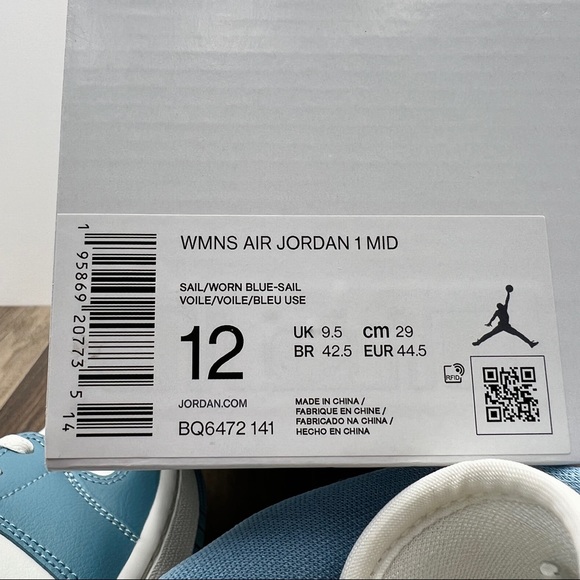 Nike Air Jordan 1 Mid - Picture 8 of 8